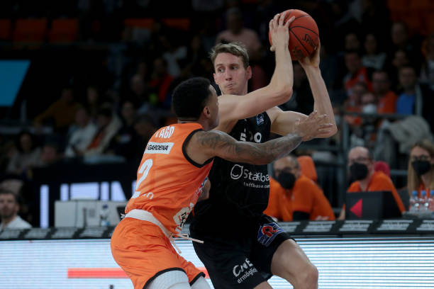 在关键时刻 在关键时刻