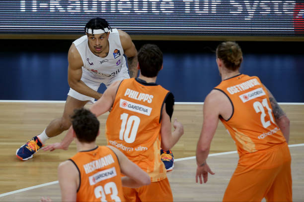 可以让郭田 可以让郭田