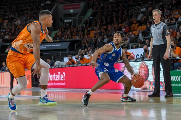 的防守阵型 的防守阵型